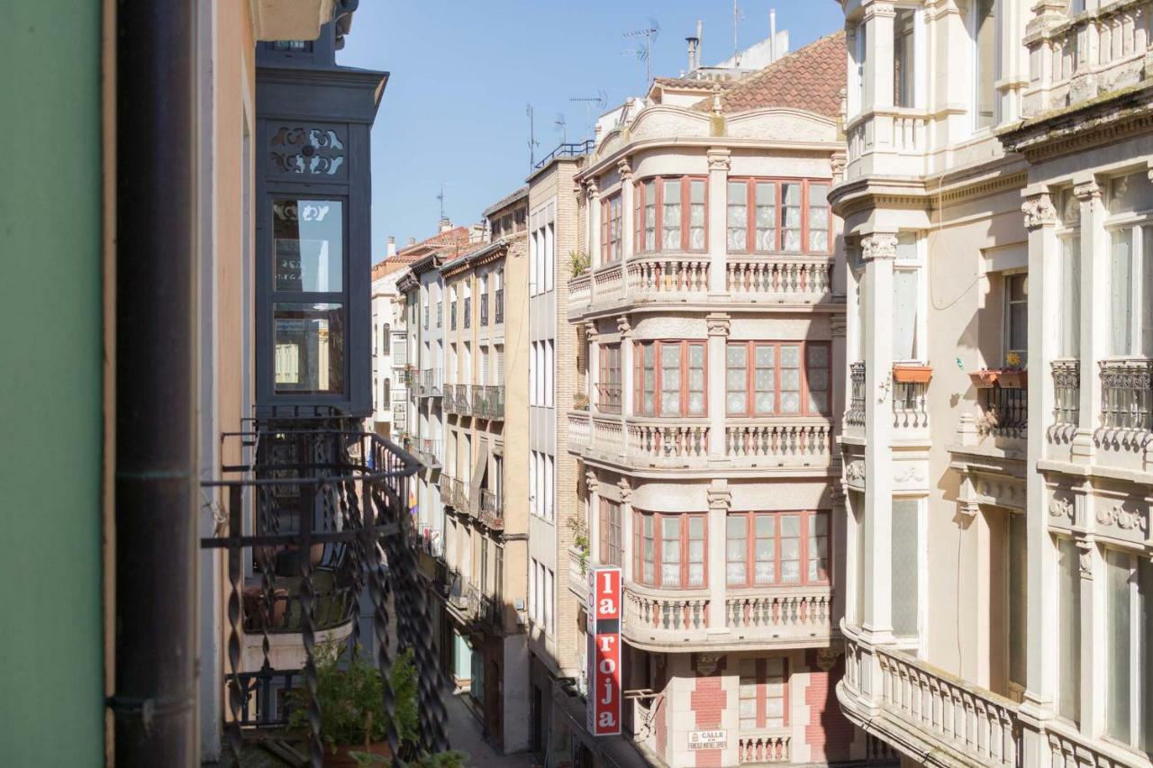 Los Apartamentos De Elena, Centro Historico Y Ascensor By Apartamentos Logroño Eksteriør billede